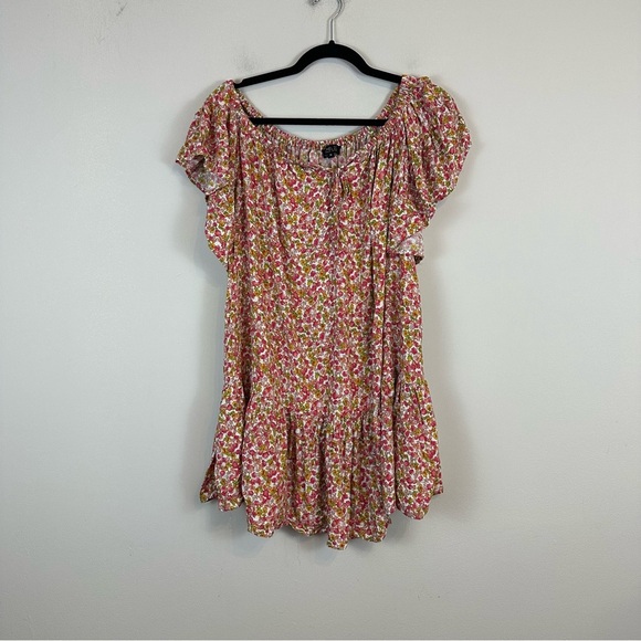 Rachel Zoe Dresses & Skirts - Rachel Zoe | Pink Floral Ruffle Mini Dress Size Medium